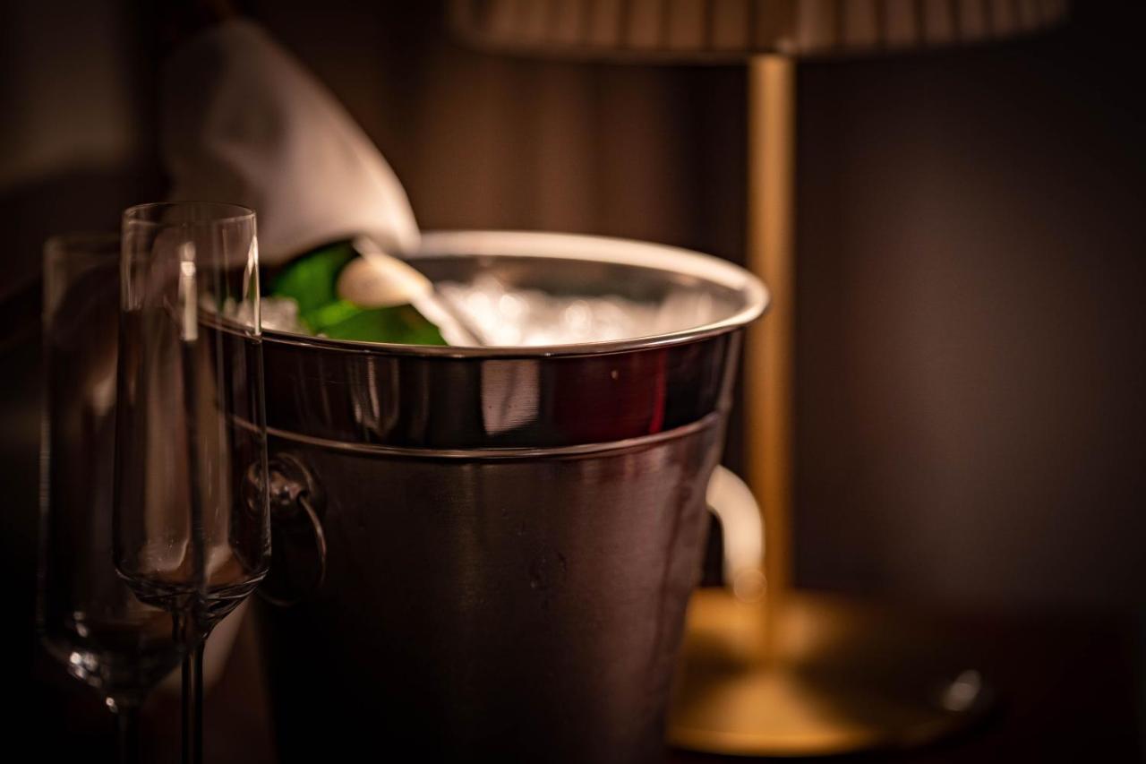 Logis Hotel Quartier 5, Saechsische Schweiz, Mit Restaurant, Cafe & Bar Курорт Гориш Екстериор снимка