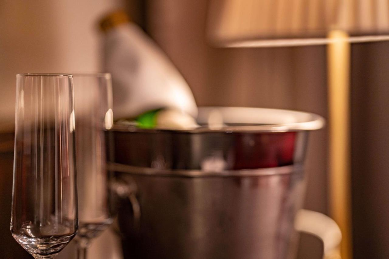 Logis Hotel Quartier 5, Saechsische Schweiz, Mit Restaurant, Cafe & Bar Курорт Гориш Екстериор снимка