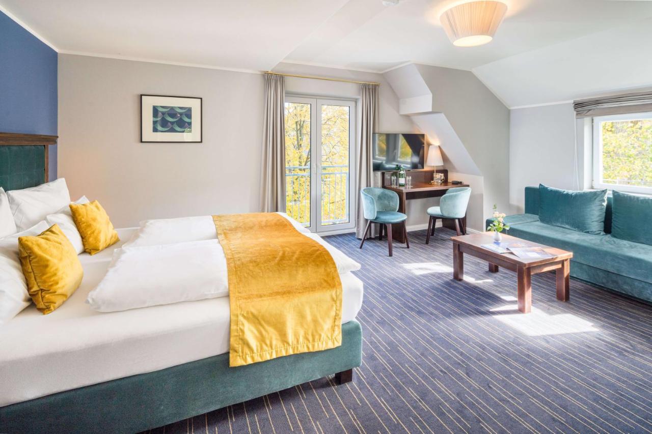 Logis Hotel Quartier 5, Saechsische Schweiz, Mit Restaurant, Cafe & Bar Курорт Гориш Екстериор снимка